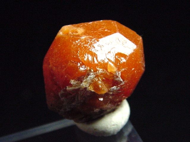 Spessartite Garnet crystal 15 mm Tanzania