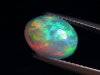 Opal / Edelopal 2,27 Ct. feinste Qualität - 11 x 8 mm Oval Cabochon